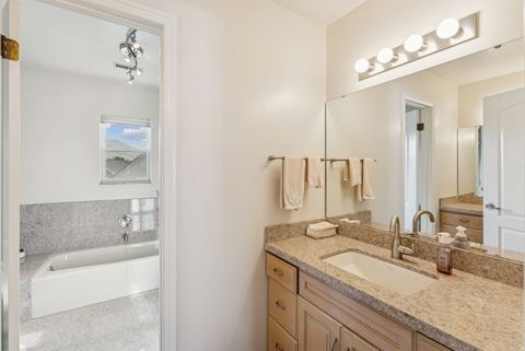 Tiny photo for 2382 SUMMERWOOD DR, Layton, UT 84040 (MLS # 2157166)