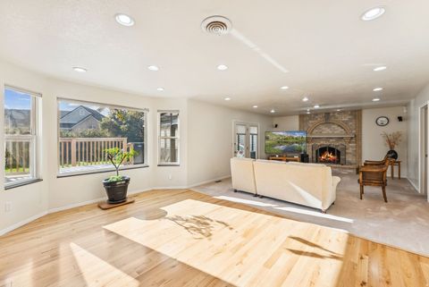 Tiny photo for 2382 SUMMERWOOD DR, Layton, UT 84040 (MLS # 2157166)