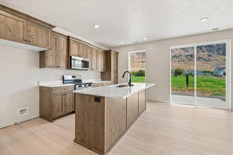 Tiny photo for 1362 N 250 W, Brigham City, UT 84302 (MLS # 2180479)