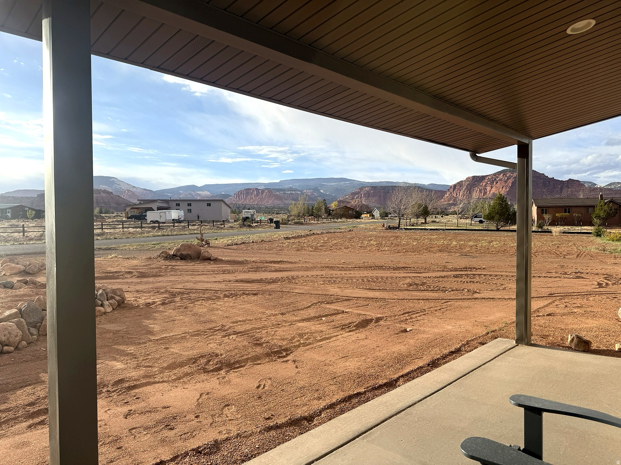 RAINBOW RIM - Residential
