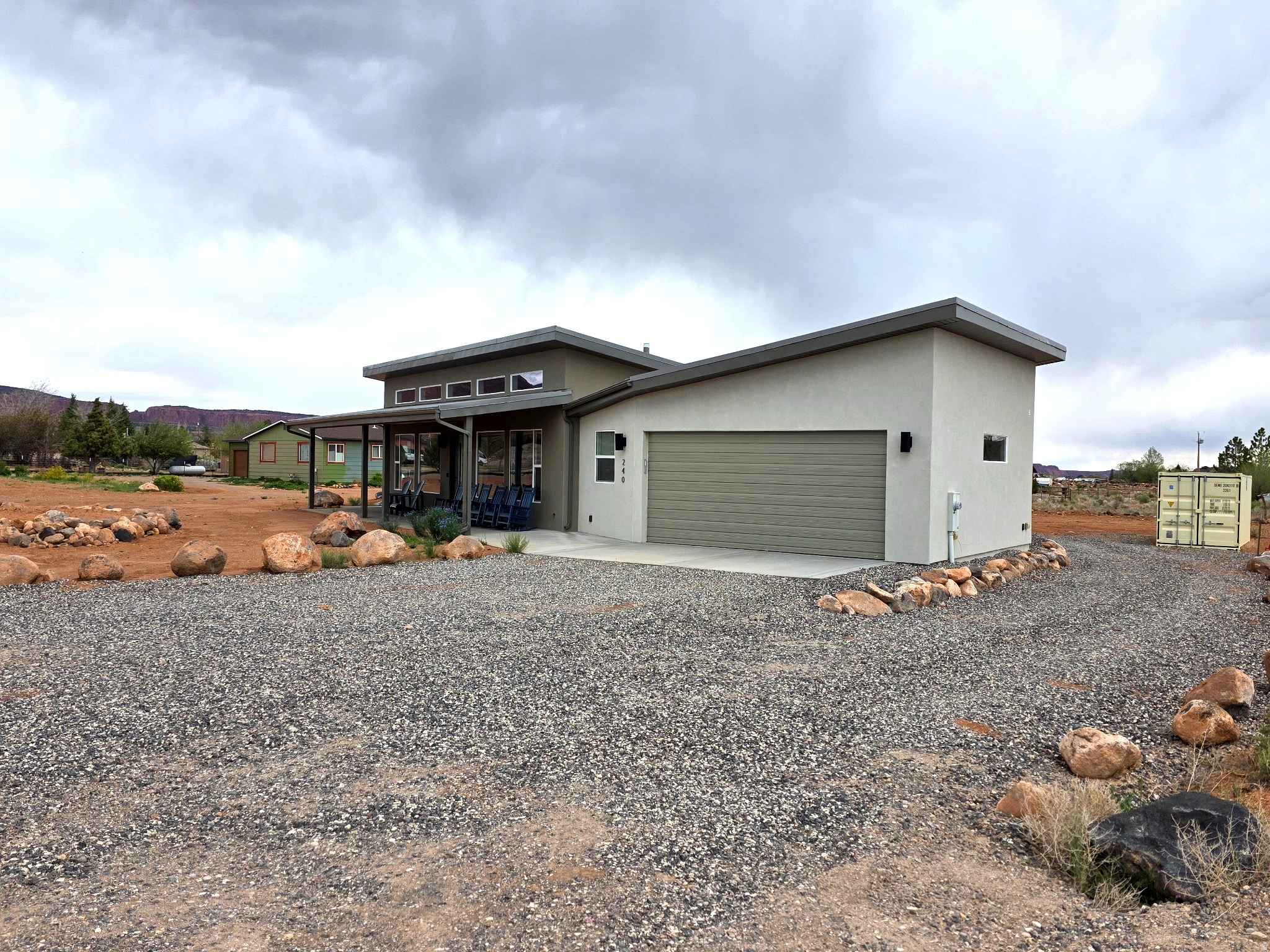 RAINBOW RIM - Residential