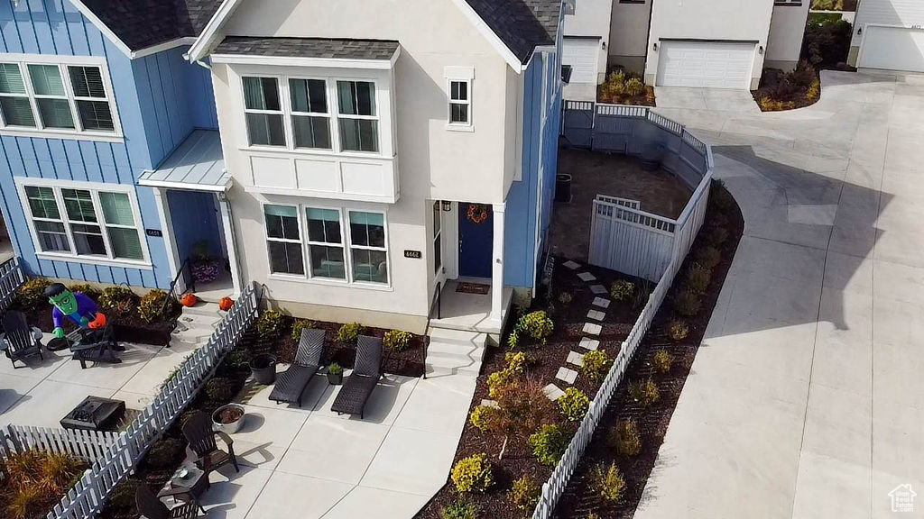 DAYBREAK - Residential