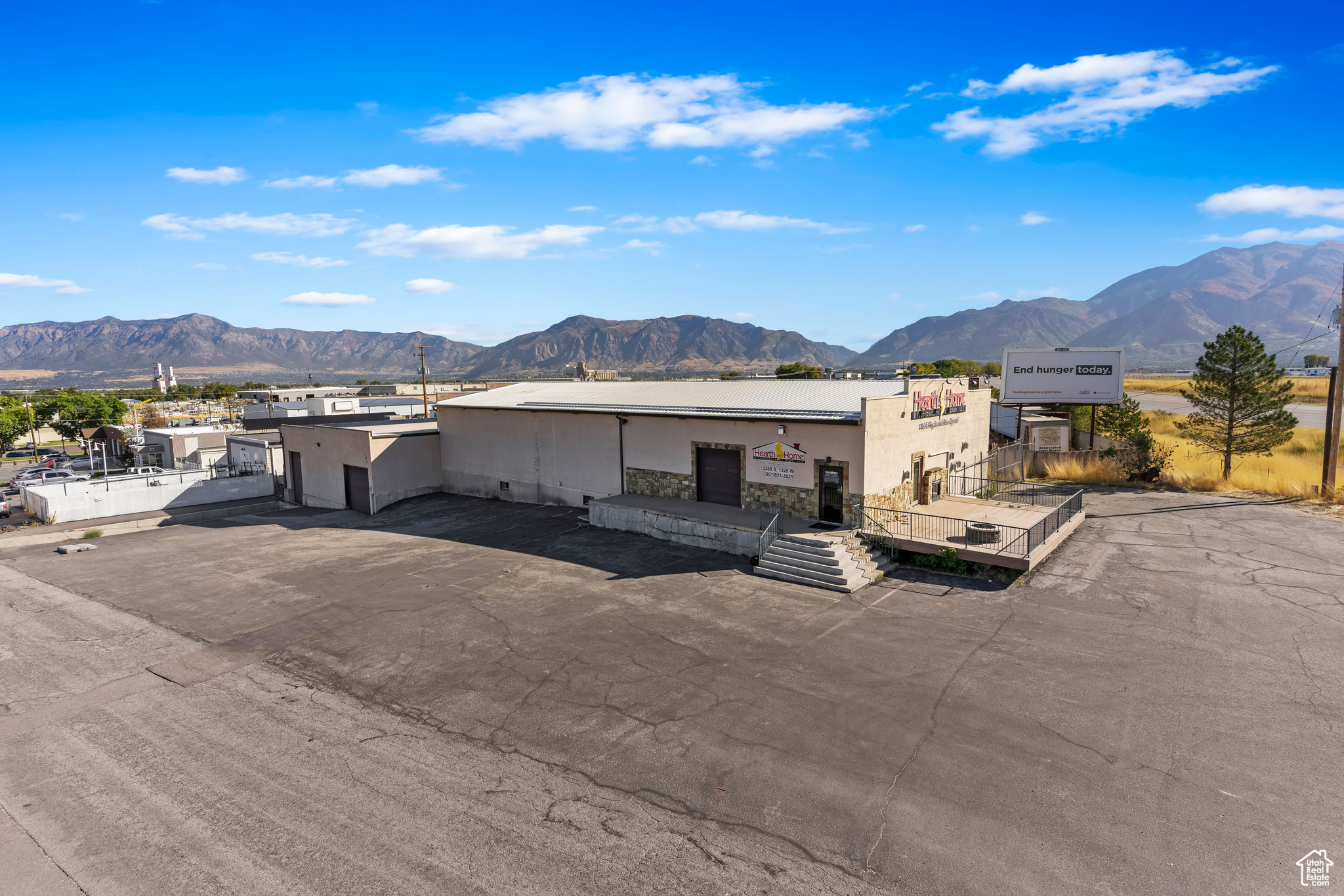 COLEMAN INDUSTRIAL PARK - Commercial Lease