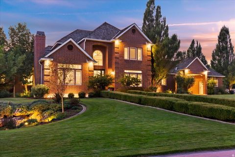 Tiny photo for 473 HAMPTON CT, Fruit Heights, UT 84037 (MLS # 2142082)