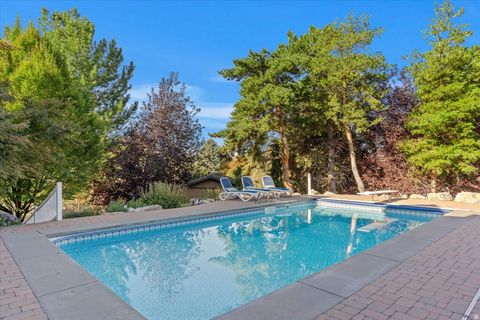 Tiny photo for 473 HAMPTON CT, Fruit Heights, UT 84037 (MLS # 2142082)