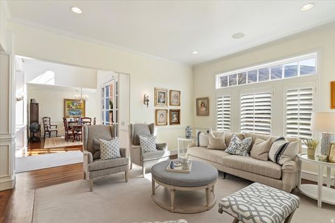 Tiny photo for 473 HAMPTON CT, Fruit Heights, UT 84037 (MLS # 2142082)