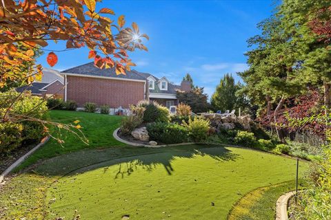 Tiny photo for 473 HAMPTON CT, Fruit Heights, UT 84037 (MLS # 2142082)