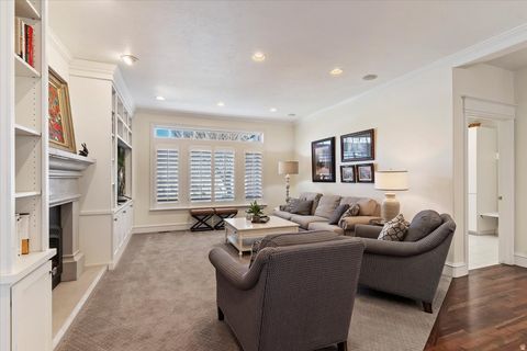 Tiny photo for 473 HAMPTON CT, Fruit Heights, UT 84037 (MLS # 2142082)