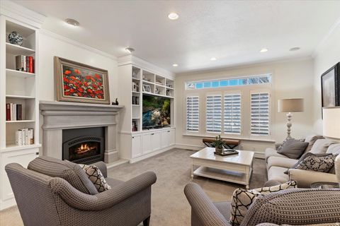 Tiny photo for 473 HAMPTON CT, Fruit Heights, UT 84037 (MLS # 2142082)