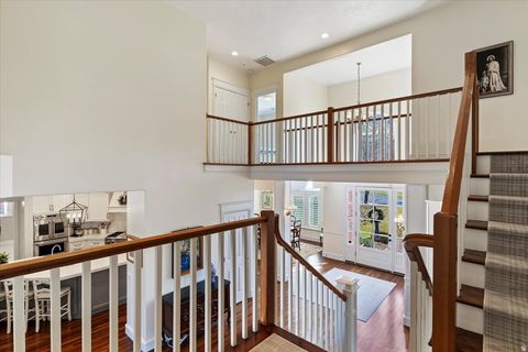 Tiny photo for 473 HAMPTON CT, Fruit Heights, UT 84037 (MLS # 2142082)