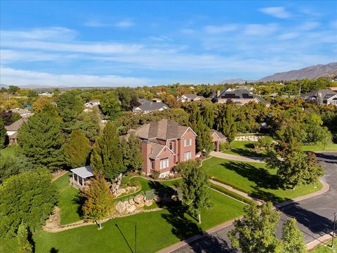 Tiny photo for 473 HAMPTON CT, Fruit Heights, UT 84037 (MLS # 2142082)