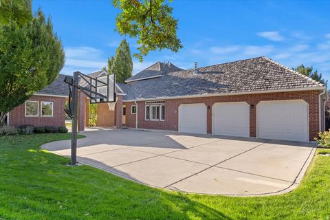 Tiny photo for 473 HAMPTON CT, Fruit Heights, UT 84037 (MLS # 2142082)