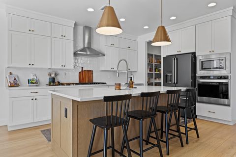 Tiny photo for 1883 S OLD STONE CV, Washington, UT 84780 (MLS # 2134723)