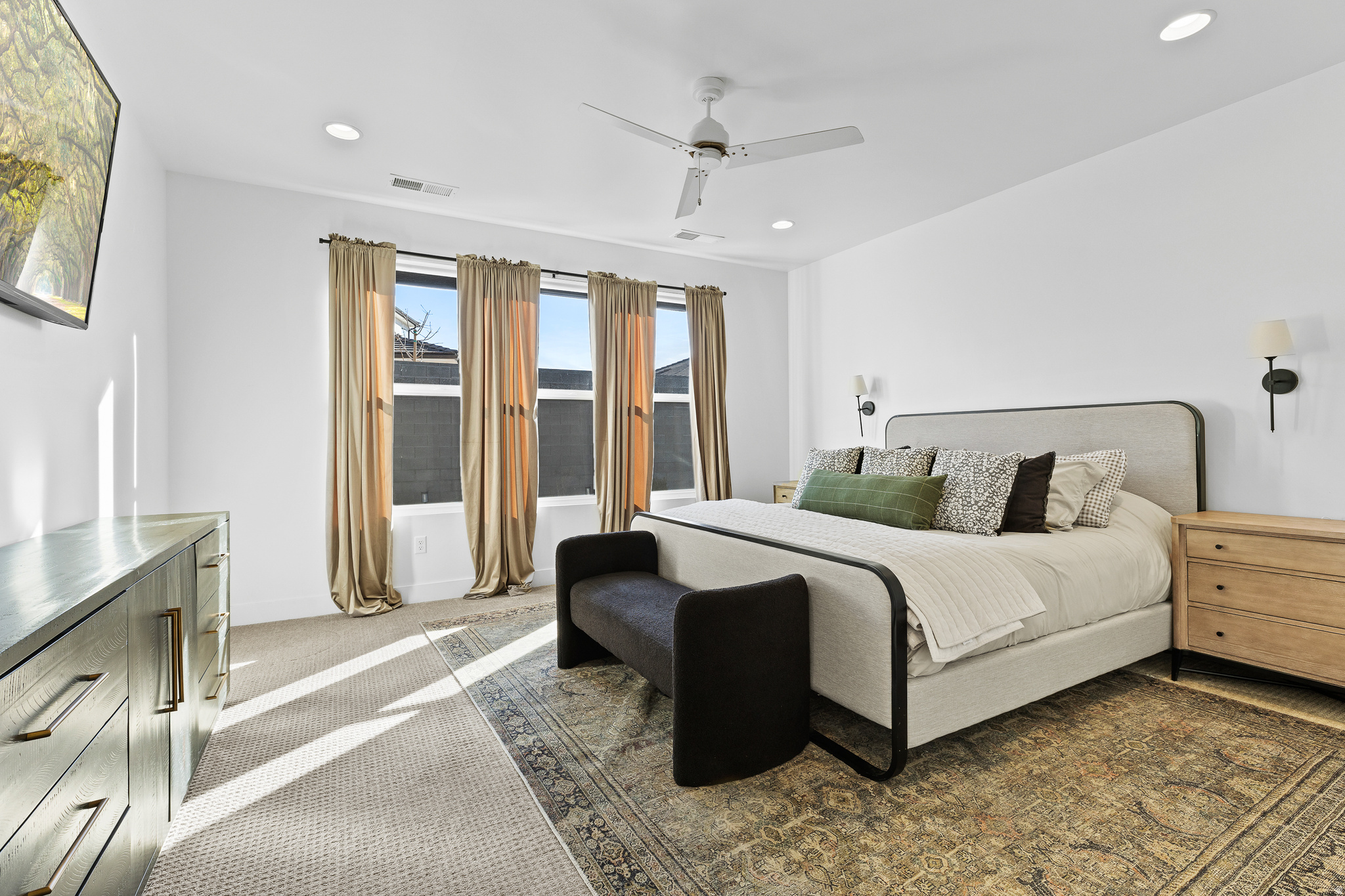 HERITAGE PLACE - Residential