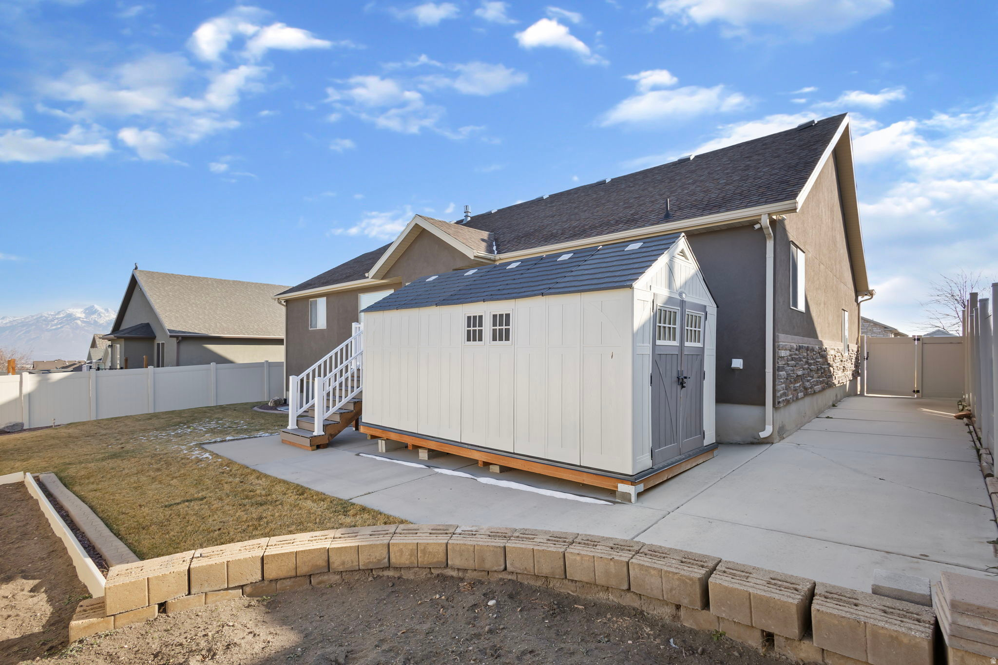 SIENA VISTA - Residential