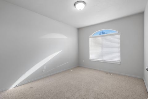 Tiny photo for 5758 W LUGANO Dr S, West Jordan, UT 84084 (MLS # 2133961)