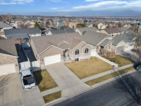 Tiny photo for 5758 W LUGANO Dr S, West Jordan, UT 84084 (MLS # 2133961)