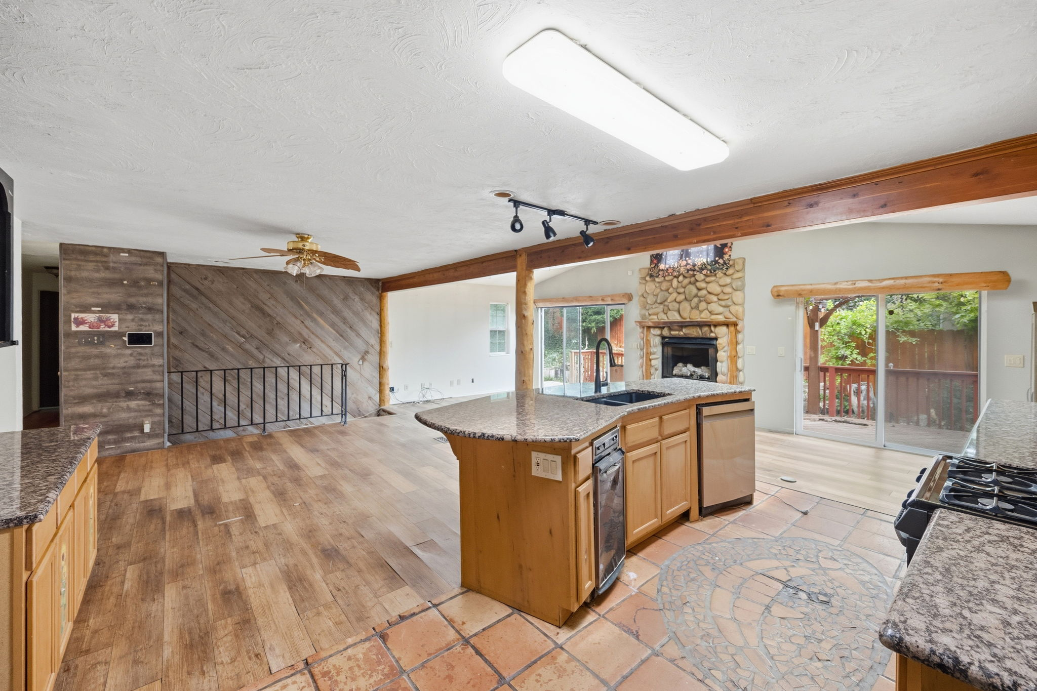 EVERGREEN ACRES - Residential