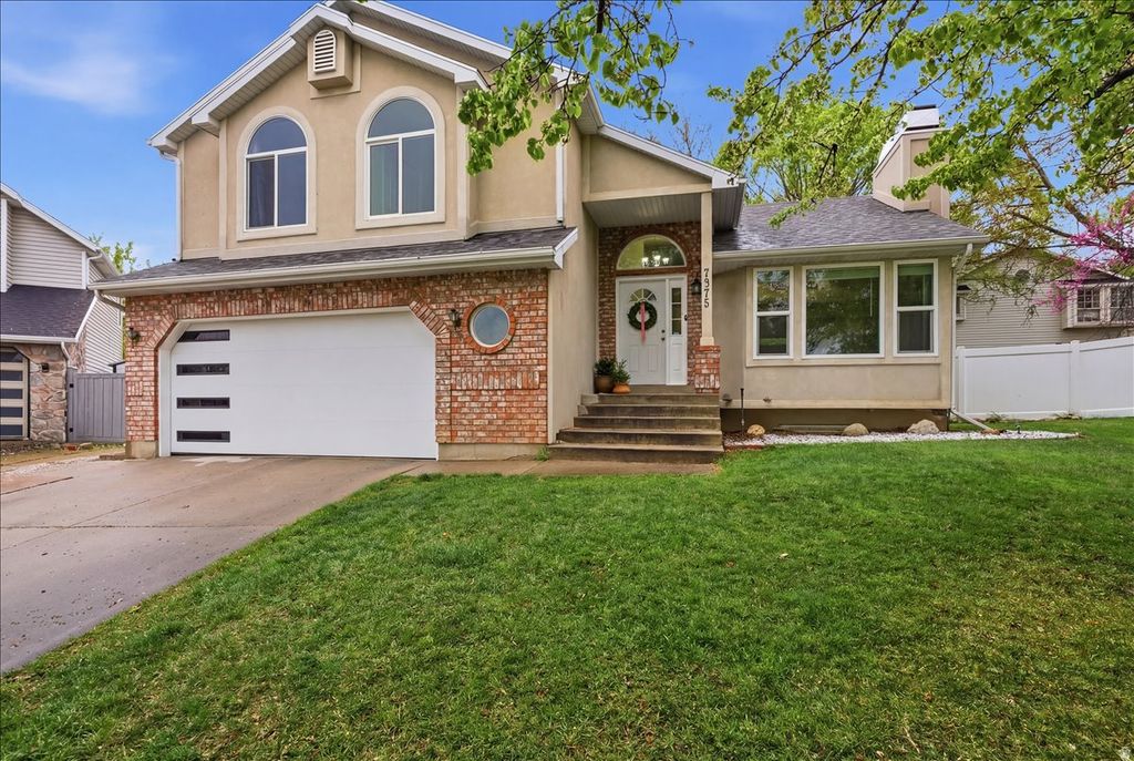 Photo of 7975 S SHOWCASE LN, Sandy, UT 84094 (MLS # 2148023)