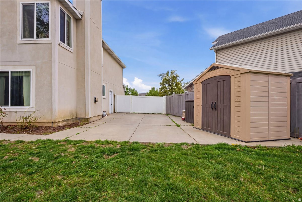 HIGH POINT - Residential