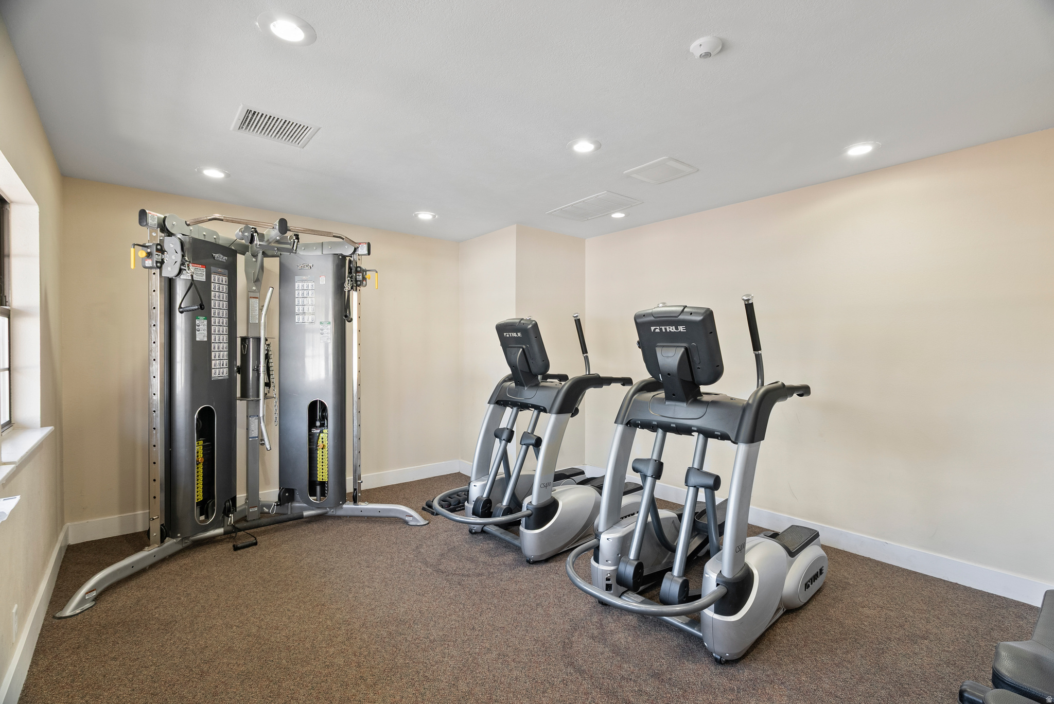 SHADOW RIDGE - Residential