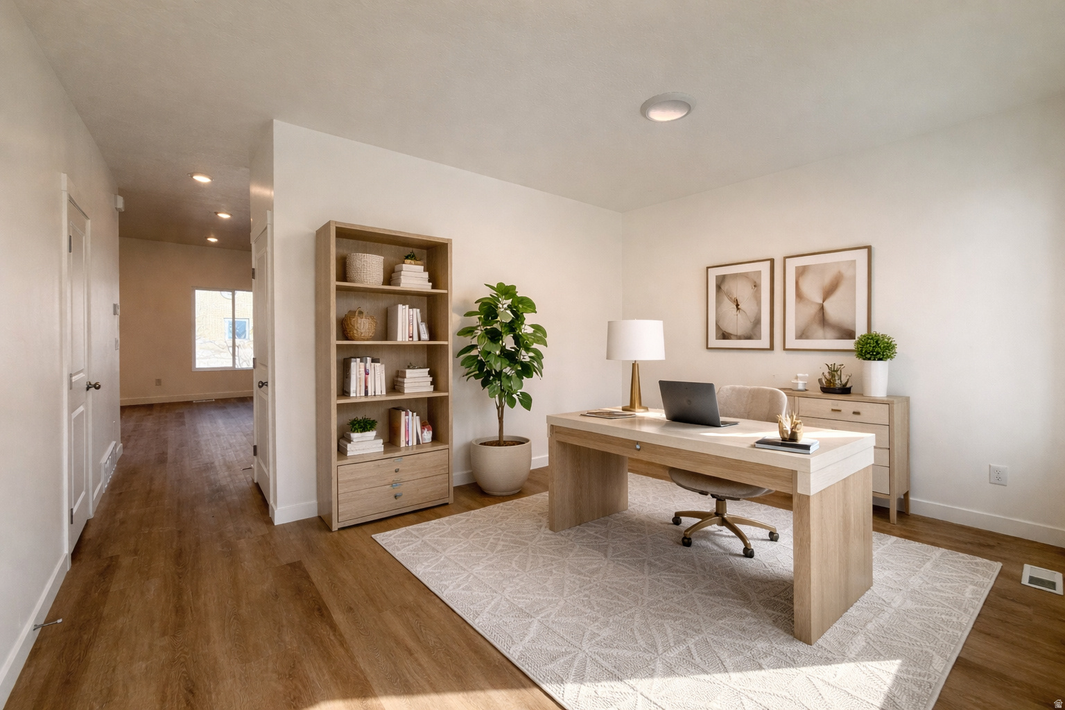 DIXON DOWNS - Residential