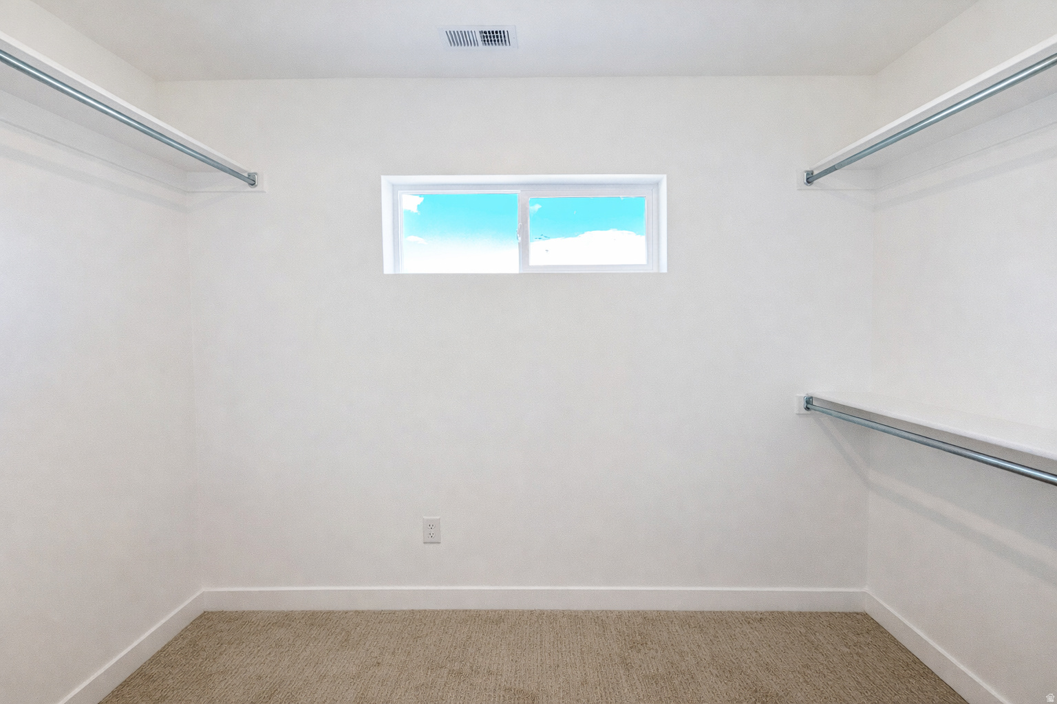 DIXON DOWNS - Residential