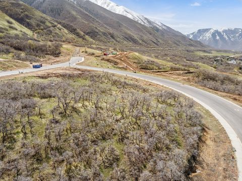 Tiny photo for 371 S CALVIN ST #17, Mapleton, UT 84664 (MLS # 2155734)