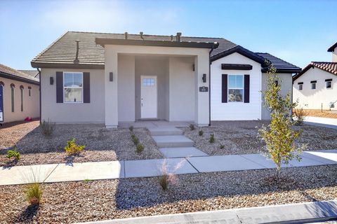 Tiny photo for 493 W AVERY LN, Saint George, UT 84790 (MLS # 2158362)
