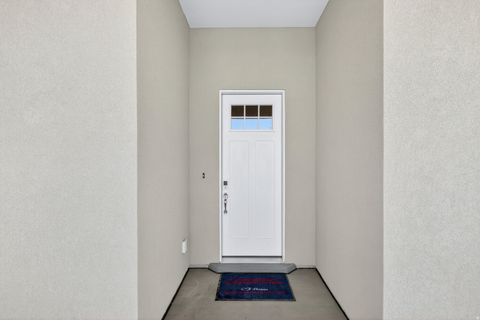 Tiny photo for 493 W AVERY LN, Saint George, UT 84790 (MLS # 2158362)