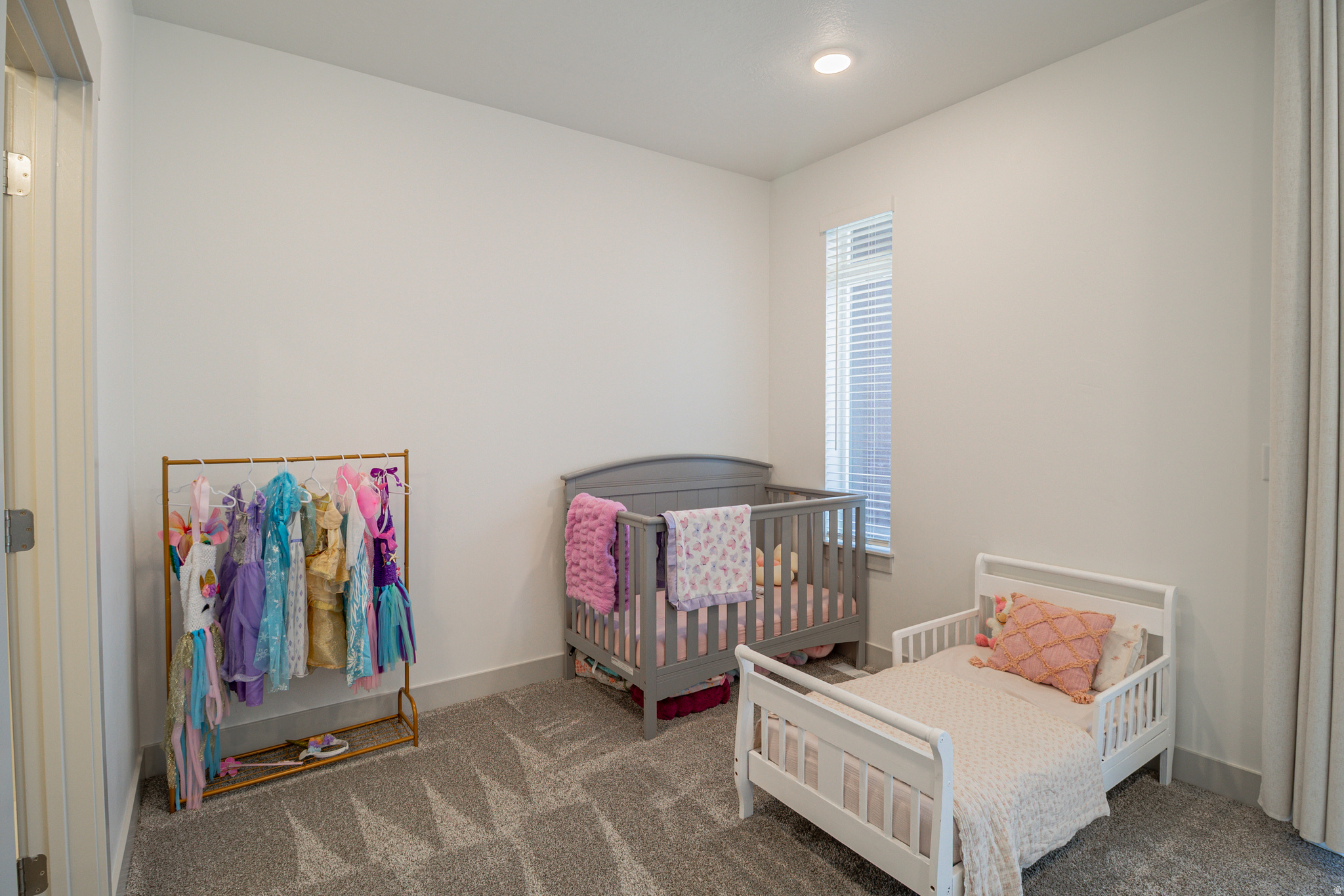 THE UNION TOWNHOMES - Residential