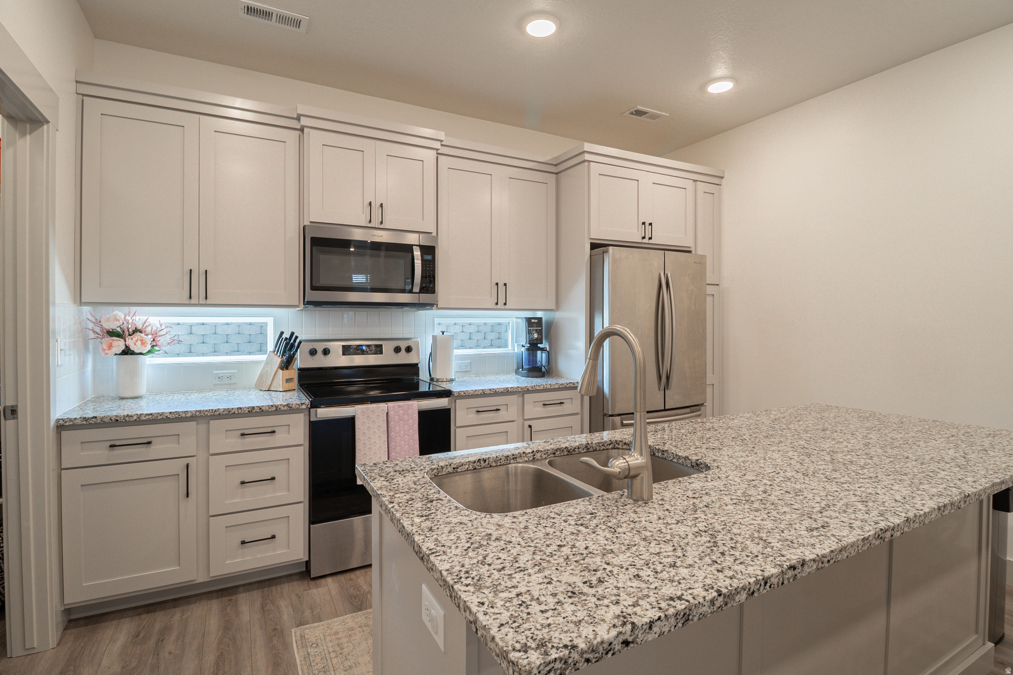 THE UNION TOWNHOMES - Residential