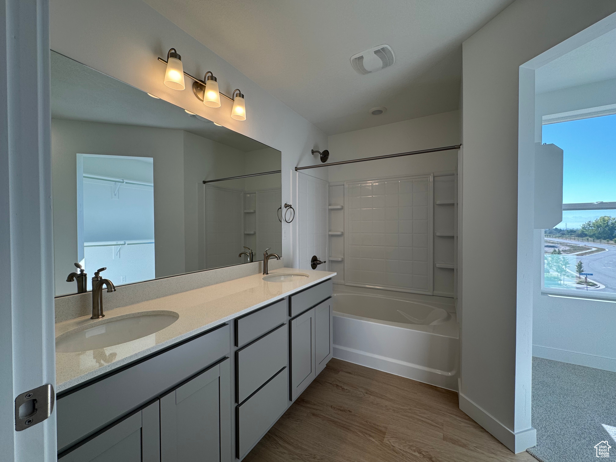 TRAILSIDE - Residential