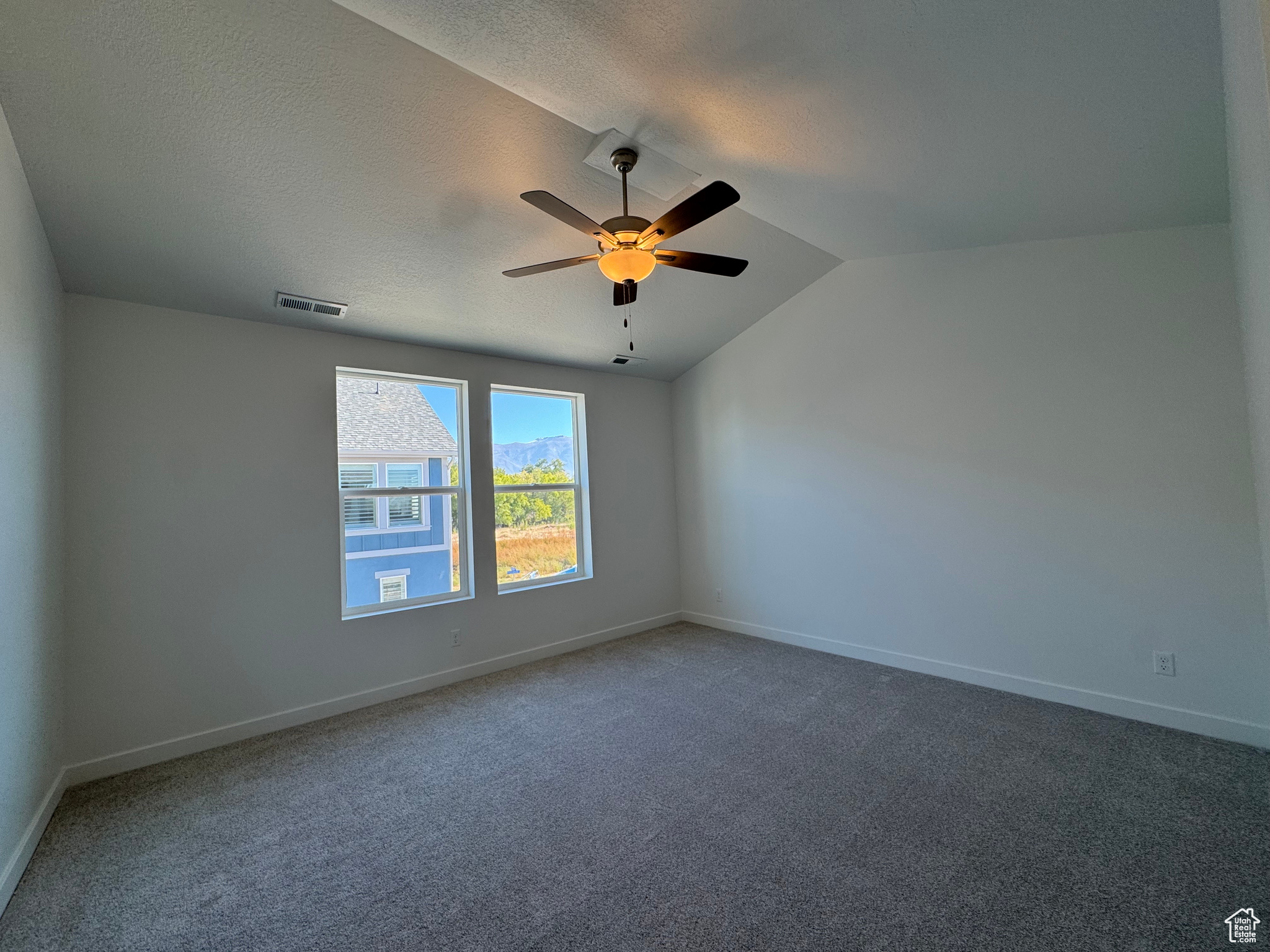 TRAILSIDE - Residential