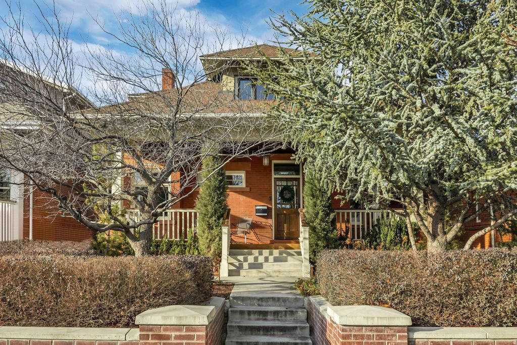 Photo of 219 E 8TH AVE, Salt Lake City, UT 84103 (MLS # 2141313)