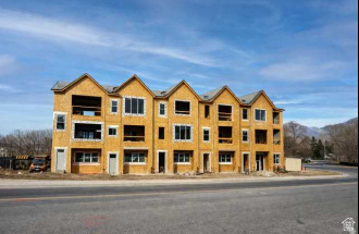 COTTONWOOD CREEK - Residential