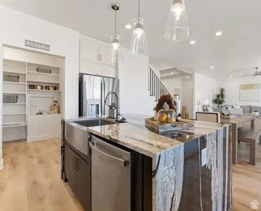 DESERT COLOR / SAGE HAVEN - Residential