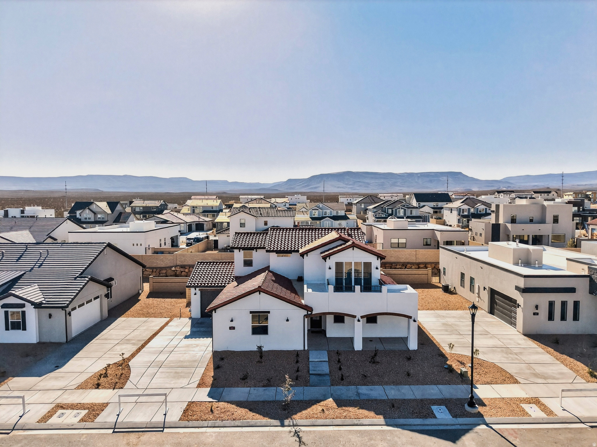 DESERT COLOR / SAGE HAVEN - Residential