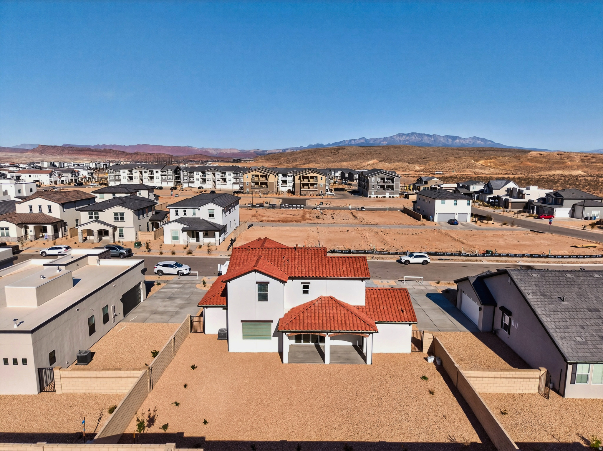 DESERT COLOR / SAGE HAVEN - Residential