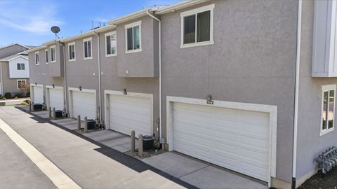 Tiny photo for 1268 W CINCH WAY S, Bluffdale, UT 84065 (MLS # 2169528)