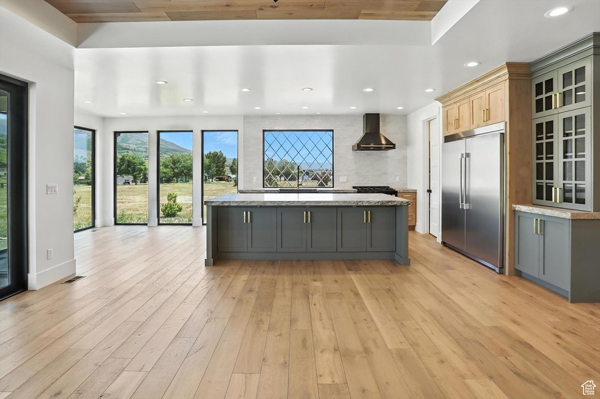 NORTH FORK MEADOWS - Residential