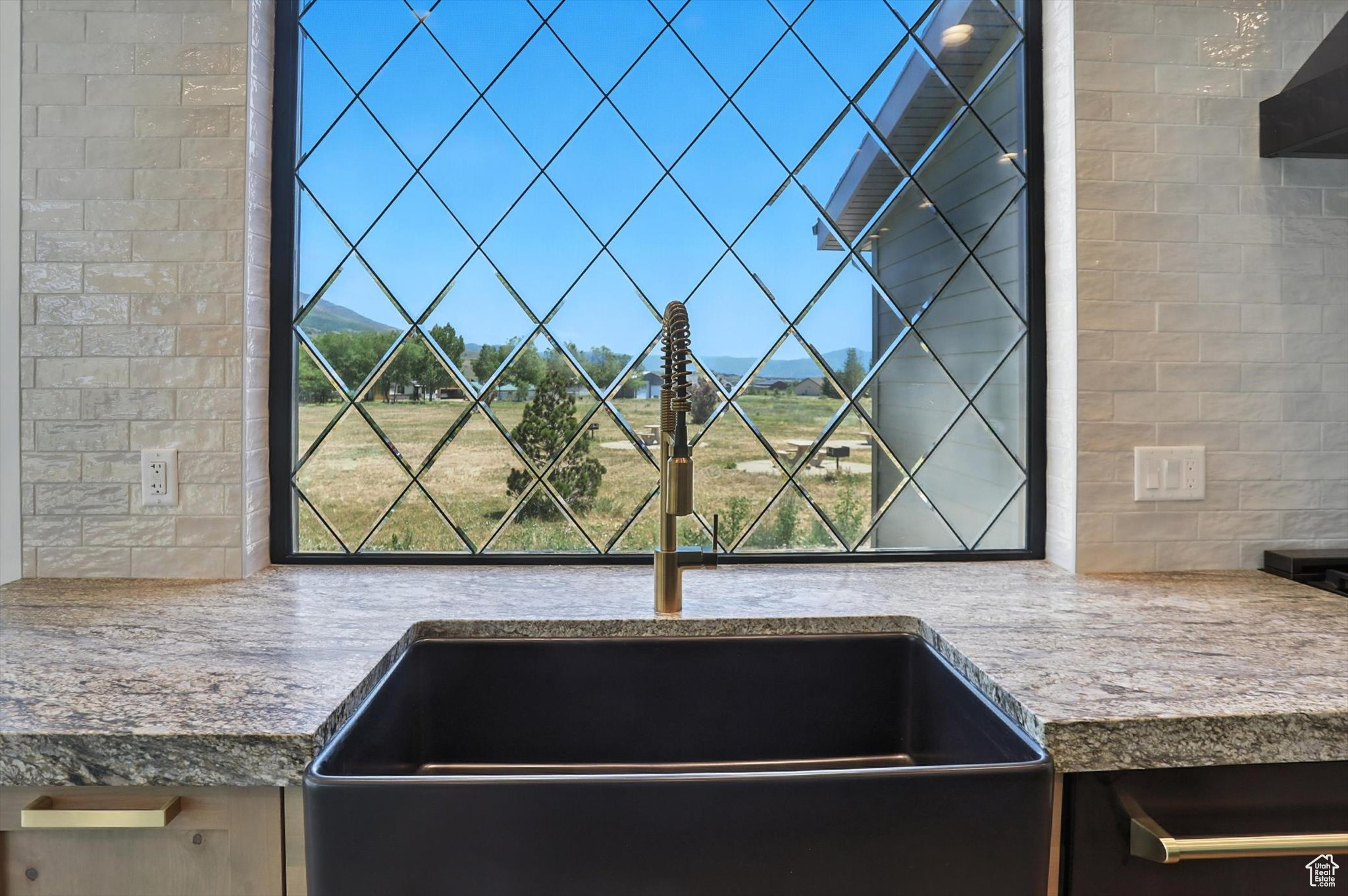 NORTH FORK MEADOWS - Residential