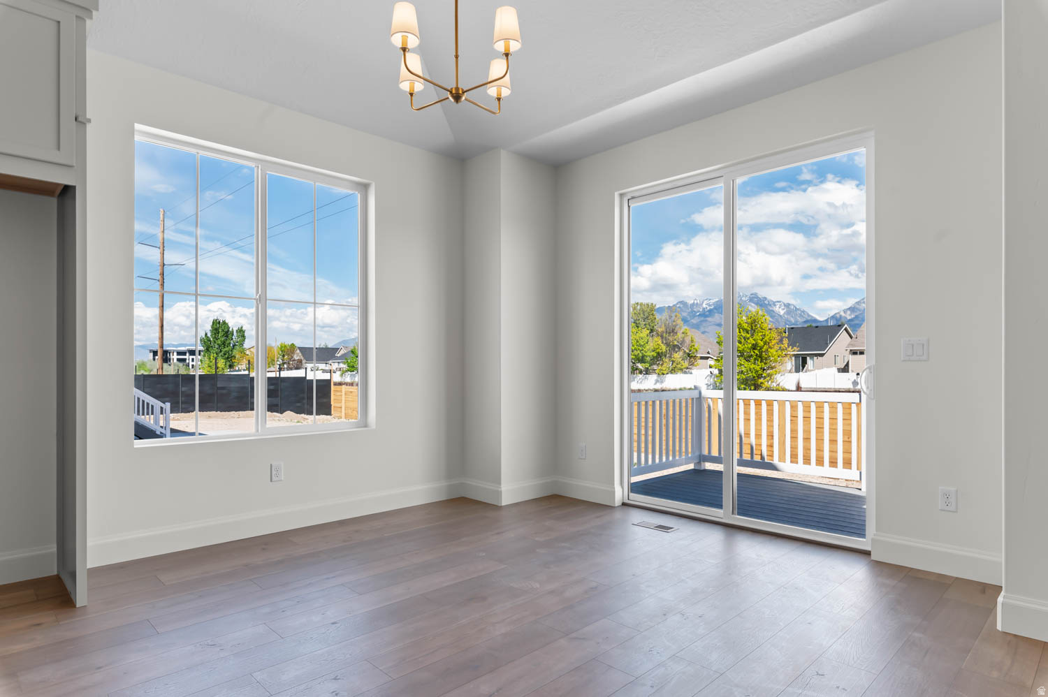 BIG WILLOW CREEK 315 - Residential