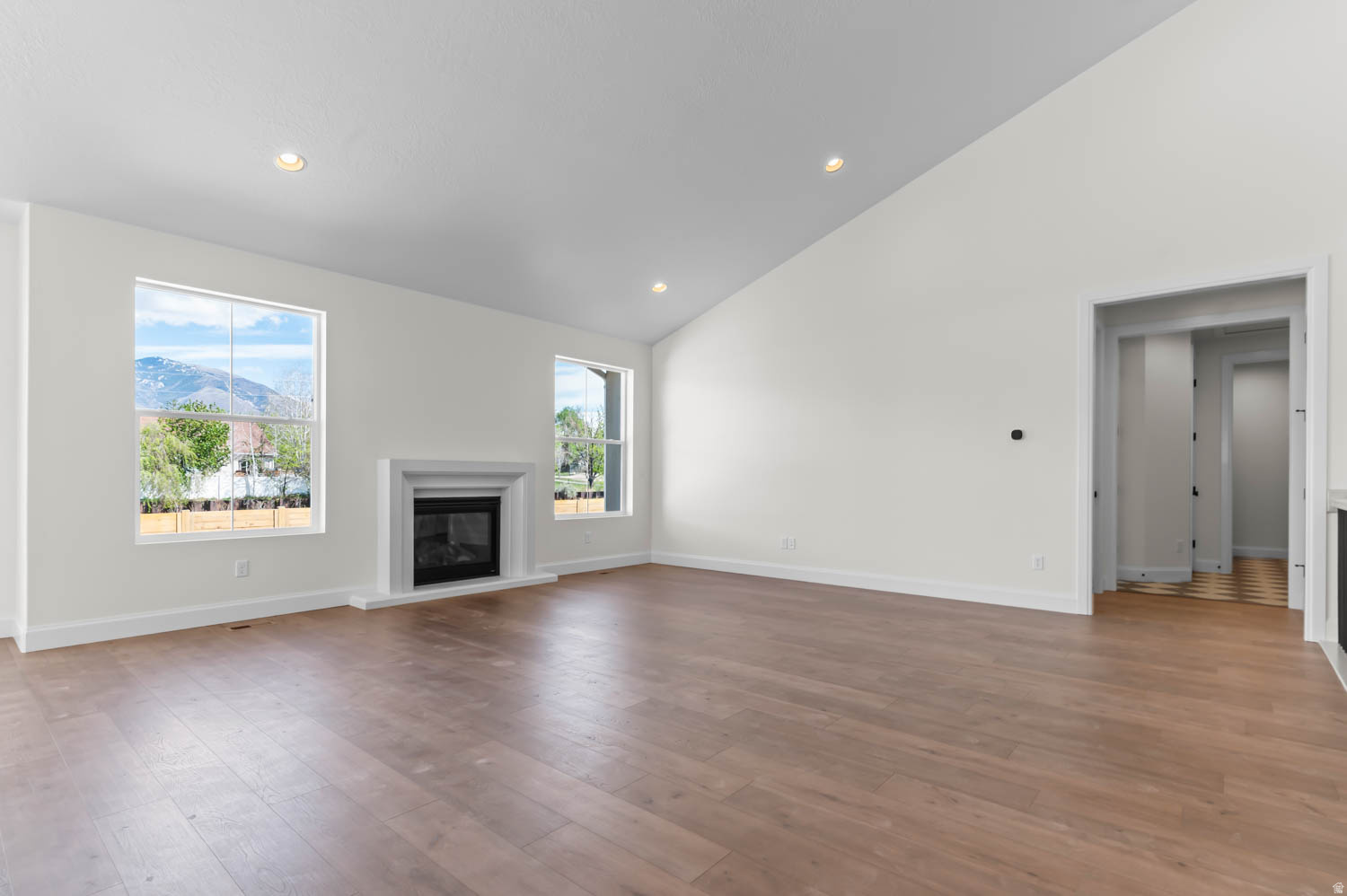 BIG WILLOW CREEK 315 - Residential