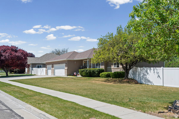 MIDAS CREEK RANCH - Residential