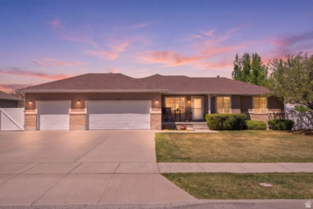 Photo of 3462 W MELODY CREEK CIR, Riverton, UT 84065 (MLS # 2156388)