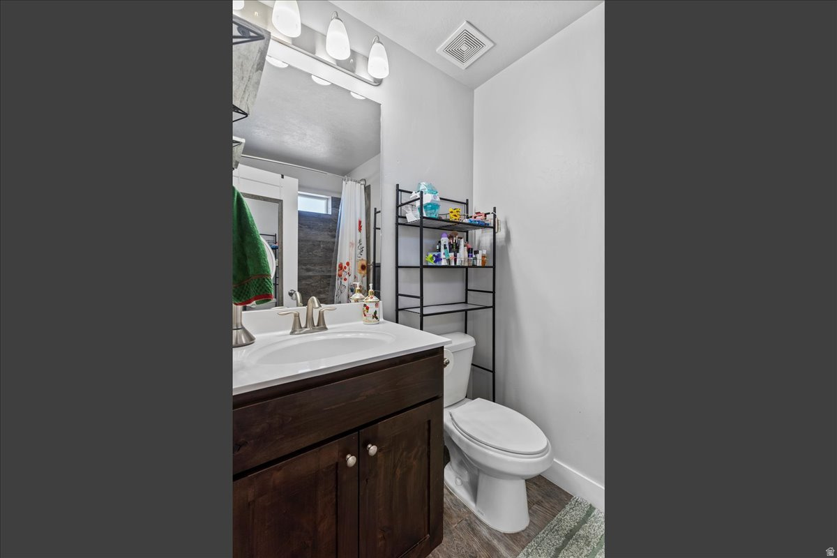 CHADAZ ESTATES - Residential