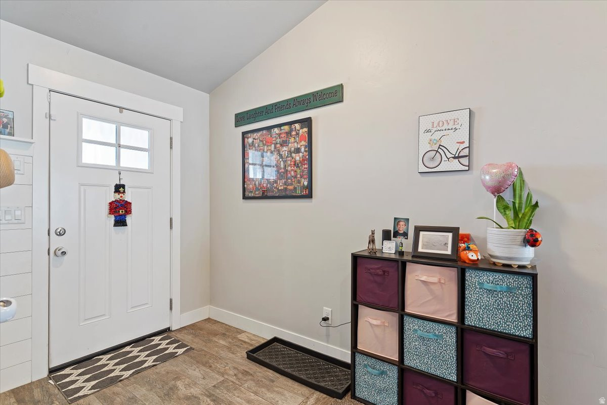 CHADAZ ESTATES - Residential