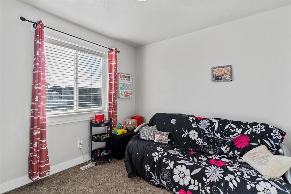 CHADAZ ESTATES - Residential