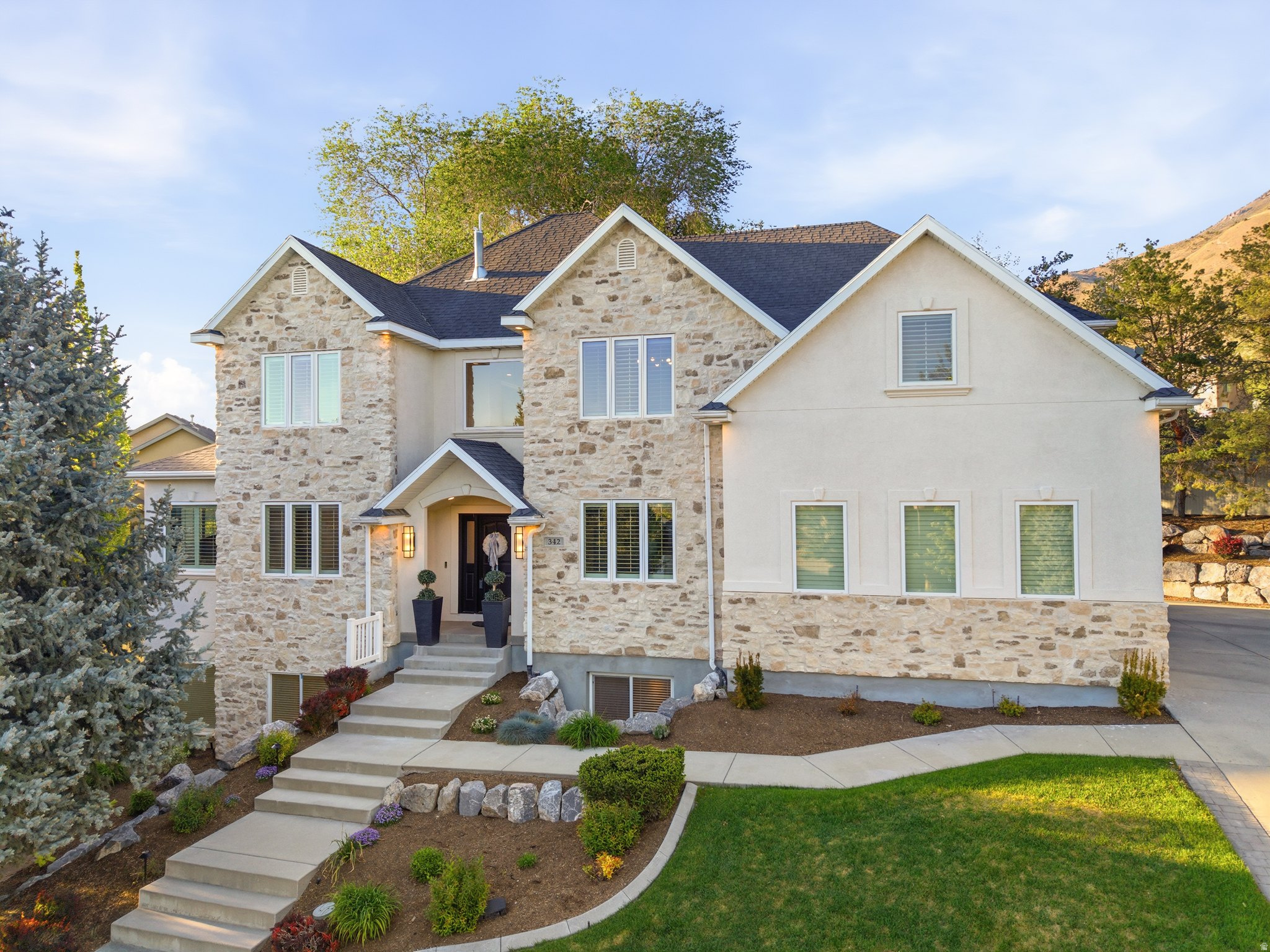 CREEKSIDE AT ASPEN GROVE - Residential